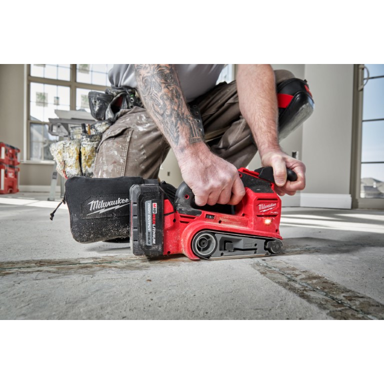 LIJADORA DE BANDA M18 FUEL™ DE 3"X18" (2832-20) MILWAUKEE