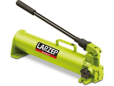 [W22607] BOMBA HIDRAULICA DE SIMPLE ACCION (W22607) LARZEP